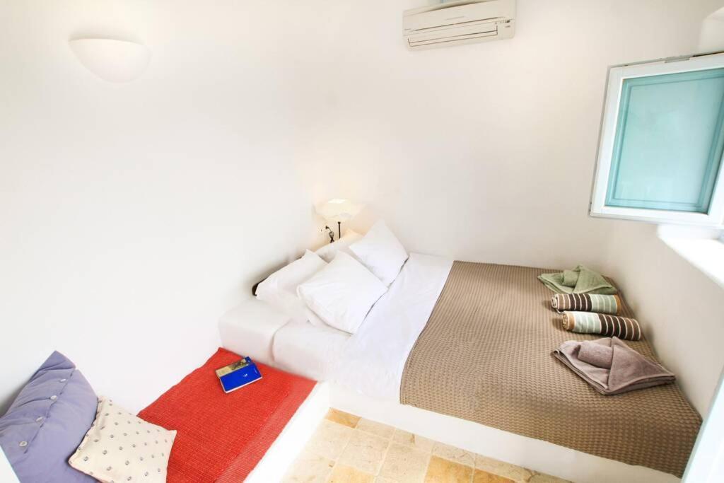 Dionyssos Cave House Villa Oia  Exterior photo